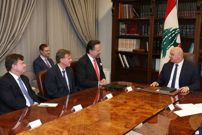 Aoun calls Lebanese army’s disarmament mission ‘decisive’ amid ongoing Israeli attack